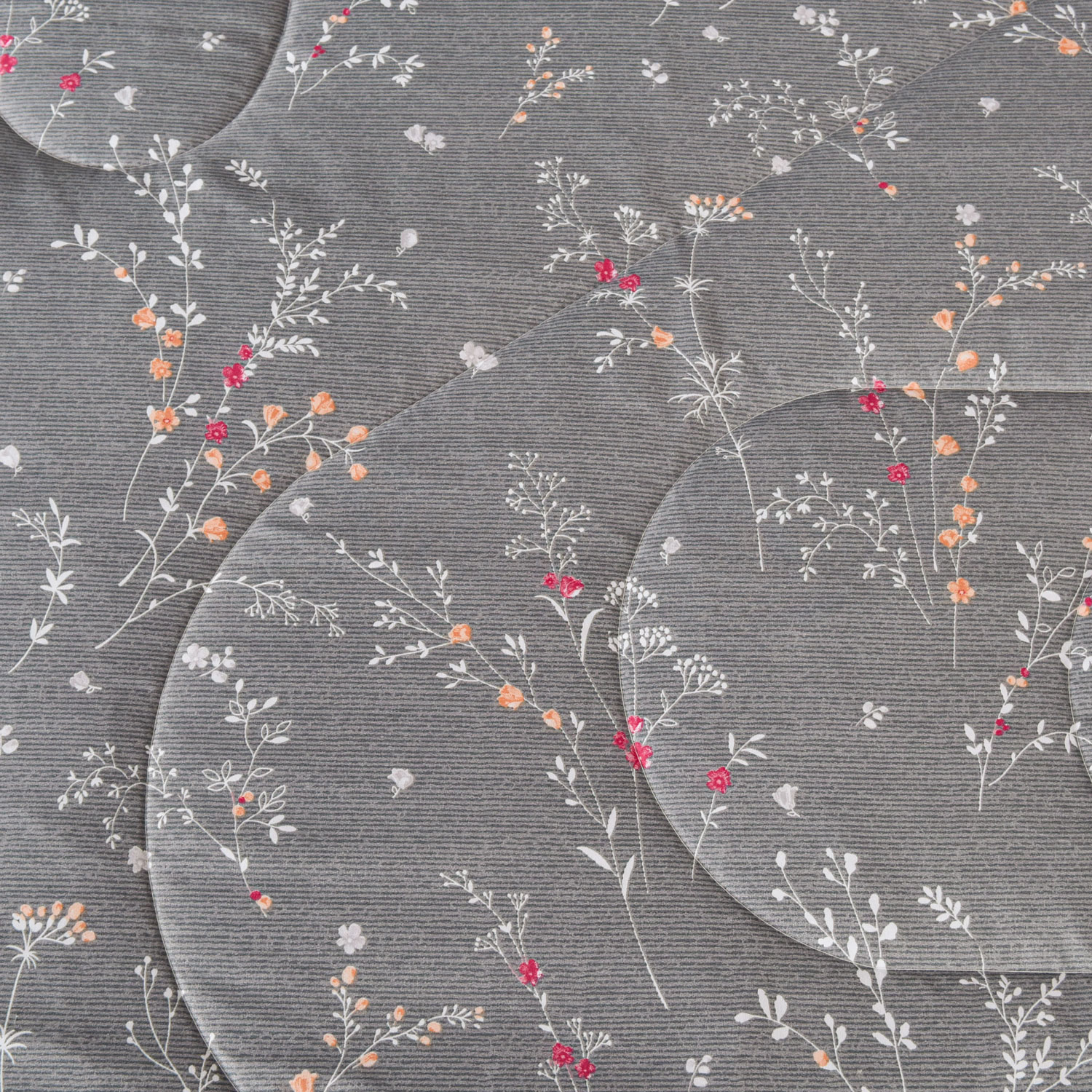 dekbed en overtrek in 1 Sara - grijs - bloemen - 140x200 - 160x220 - 200x200 - 240x220